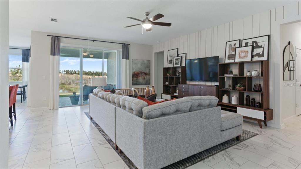 En Venta: $589,940 (4 camas, 2 baños, 2532 Pies cuadrados)