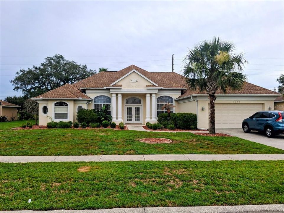 Active With Contract: $2,650 (3 beds, 2 baths, 2642 Square Feet)