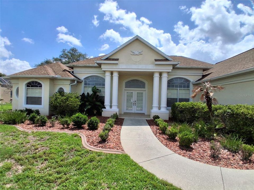 Active With Contract: $2,650 (3 beds, 2 baths, 2642 Square Feet)