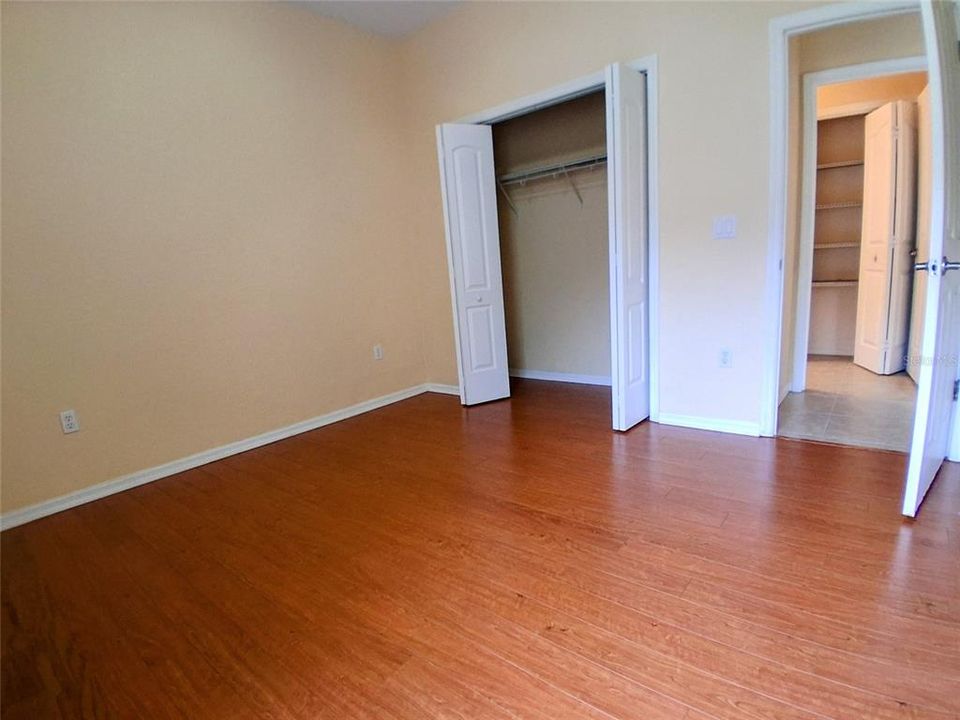 Active With Contract: $2,650 (3 beds, 2 baths, 2642 Square Feet)