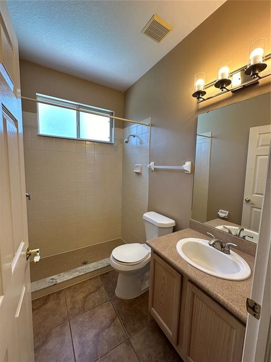В аренду: $3,300 (4 спален, 3 ванн, 2216 Квадратных фут)