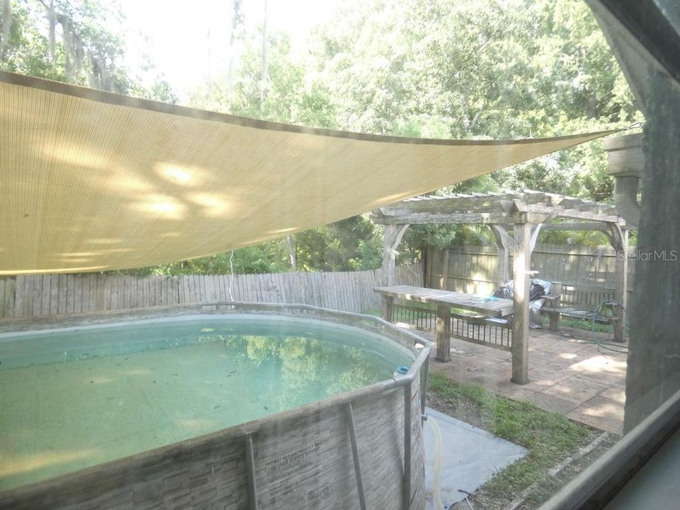 Active With Contract: $180,000 (3 beds, 2 baths, 1236 Square Feet)