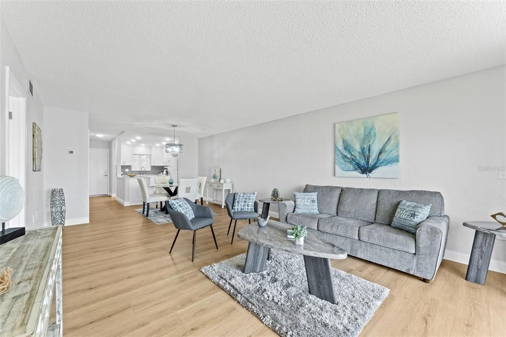 En Venta: $224,000 (1 camas, 1 baños, 964 Pies cuadrados)