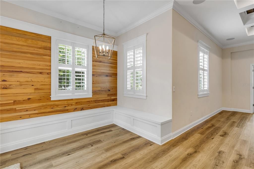 For Sale: $699,000 (3 beds, 2 baths, 1908 Square Feet)