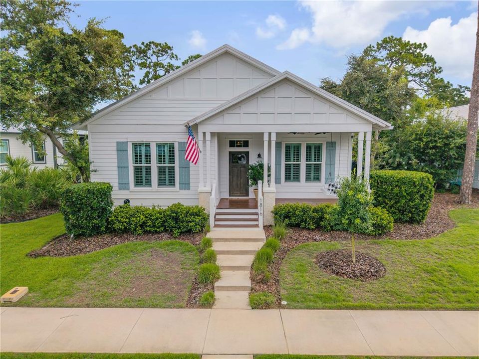 For Sale: $699,000 (3 beds, 2 baths, 1908 Square Feet)