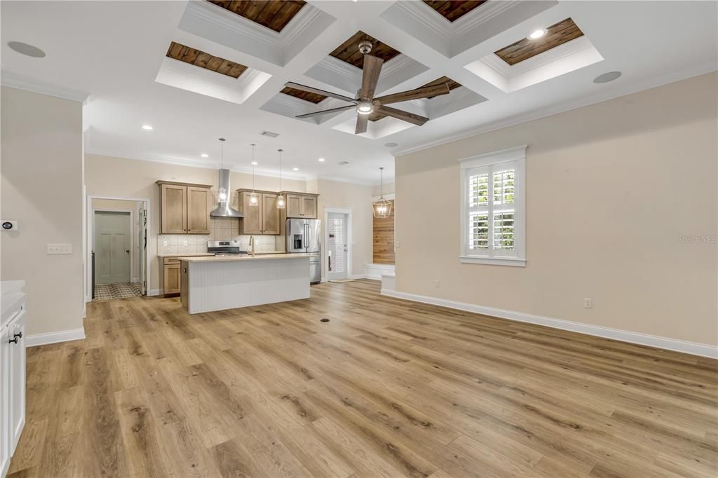 For Sale: $699,000 (3 beds, 2 baths, 1908 Square Feet)