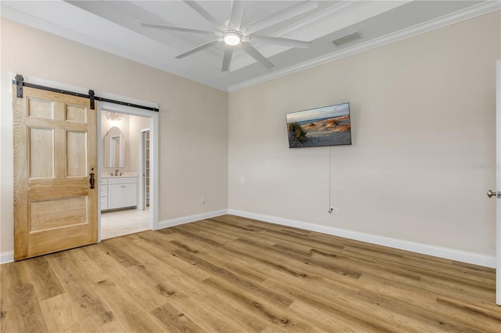 For Sale: $699,000 (3 beds, 2 baths, 1908 Square Feet)