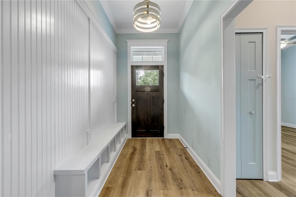 For Sale: $699,000 (3 beds, 2 baths, 1908 Square Feet)