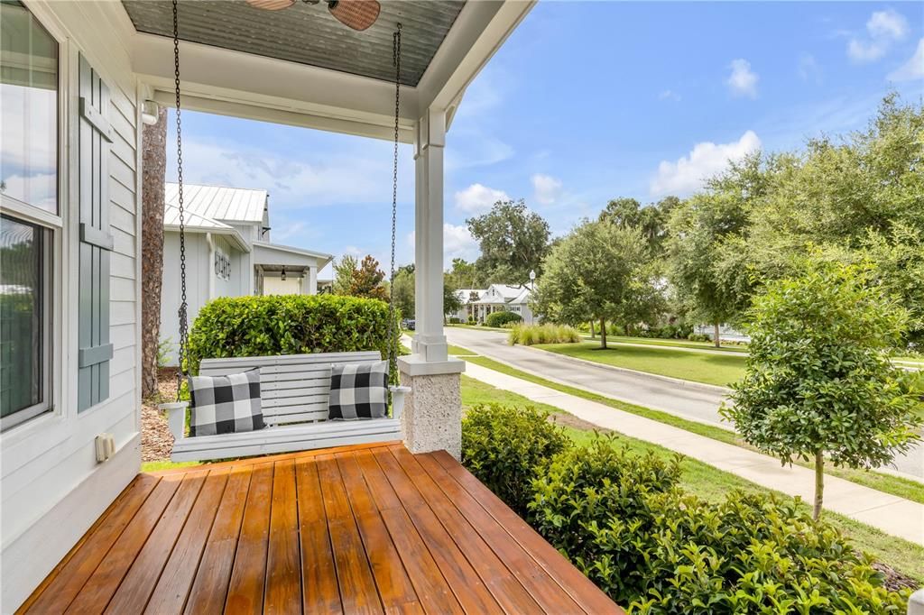 For Sale: $699,000 (3 beds, 2 baths, 1908 Square Feet)