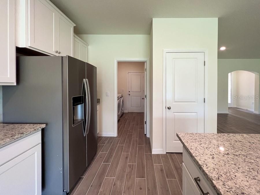 For Rent: $3,000 (3 beds, 2 baths, 1787 Square Feet)