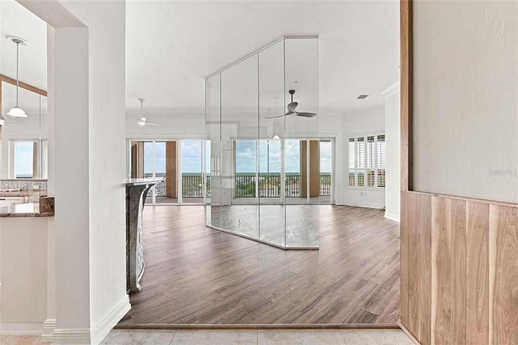 For Sale: $675,000 (3 beds, 2 baths, 1916 Square Feet)