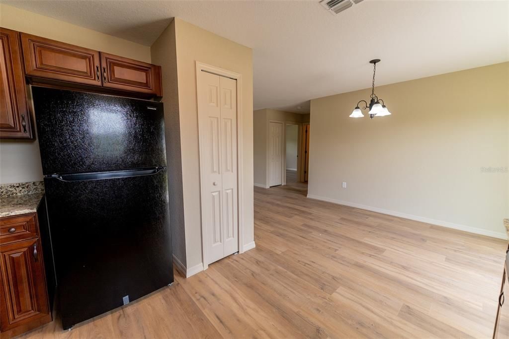 En Venta: $239,900 (3 camas, 2 baños, 1331 Pies cuadrados)