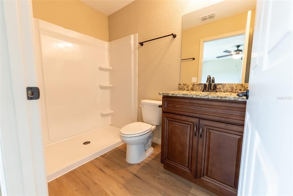En Venta: $239,900 (3 camas, 2 baños, 1331 Pies cuadrados)
