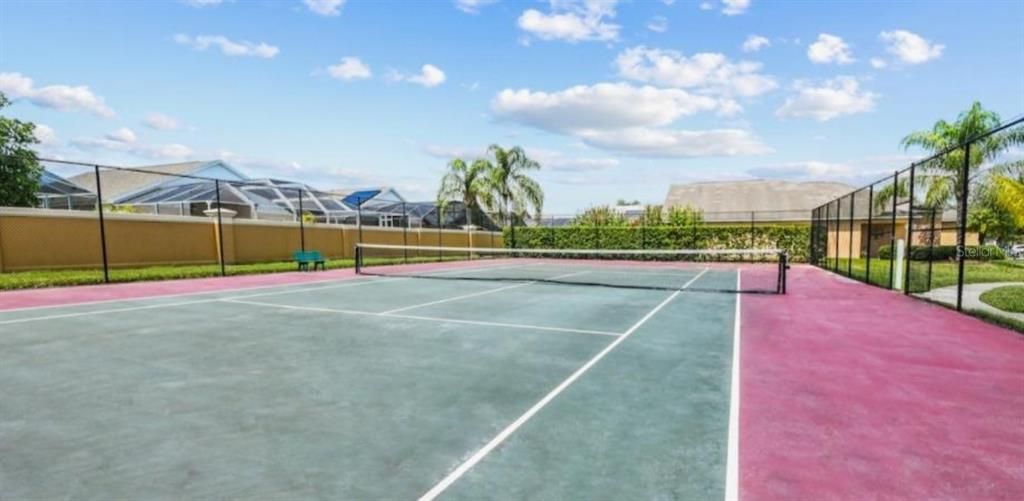 En Venta: $549,000 (7 camas, 4 baños, 2881 Pies cuadrados)