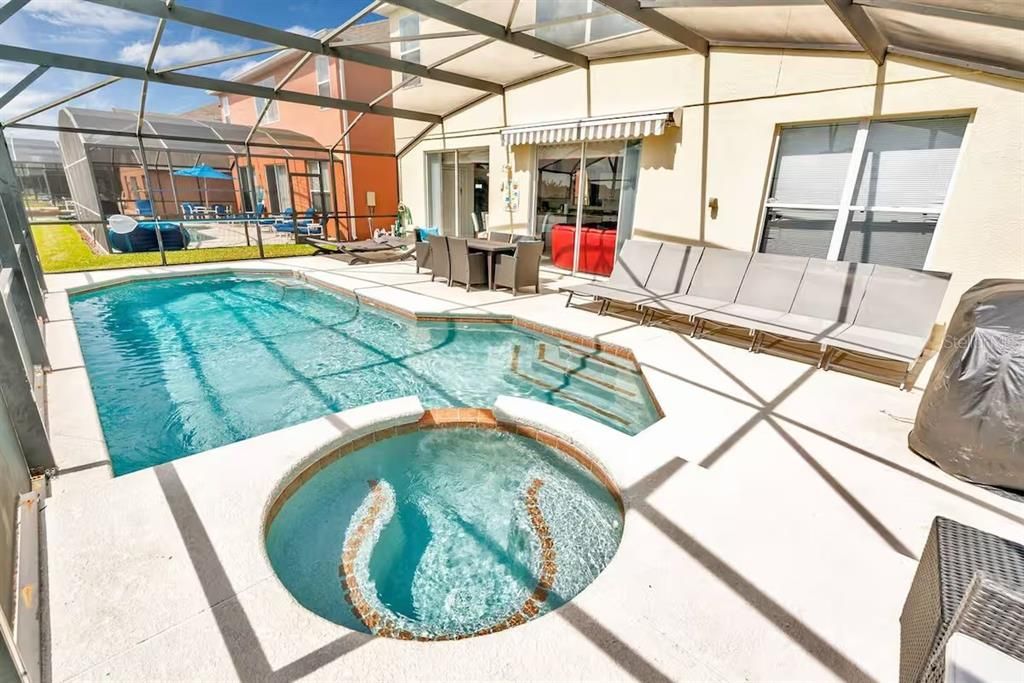 En Venta: $549,000 (7 camas, 4 baños, 2881 Pies cuadrados)