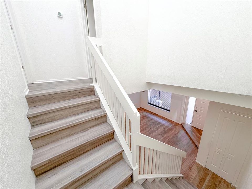 На продажу: $345,000 (2 спален, 2 ванн, 1349 Квадратных фут)