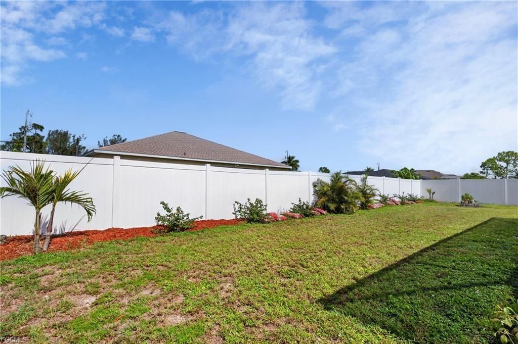 En Venta: $349,900 (3 camas, 2 baños, 1579 Pies cuadrados)