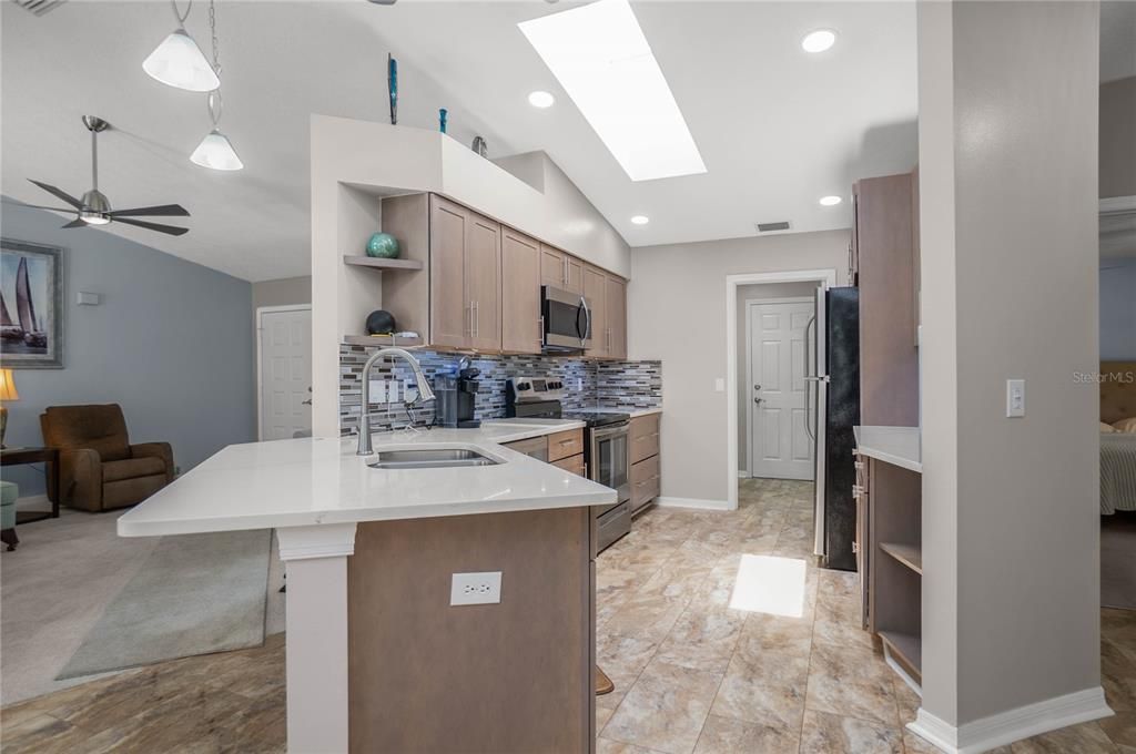 En Venta: $329,900 (3 camas, 2 baños, 1574 Pies cuadrados)