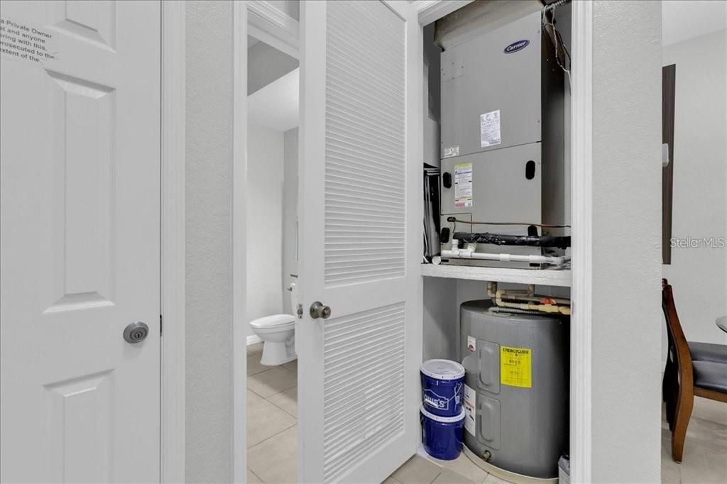 En Venta: $209,000 (3 camas, 2 baños, 1227 Pies cuadrados)