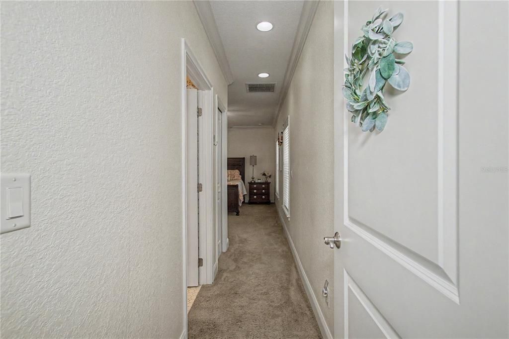 En Venta: $489,000 (3 camas, 3 baños, 2754 Pies cuadrados)