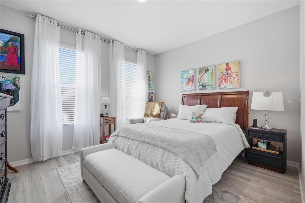 В аренду: $3,200 (4 спален, 3 ванн, 2709 Квадратных фут)