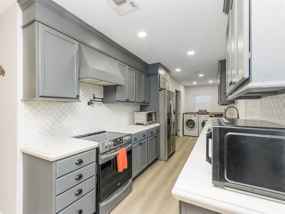 En Venta: $370,000 (3 camas, 2 baños, 1442 Pies cuadrados)