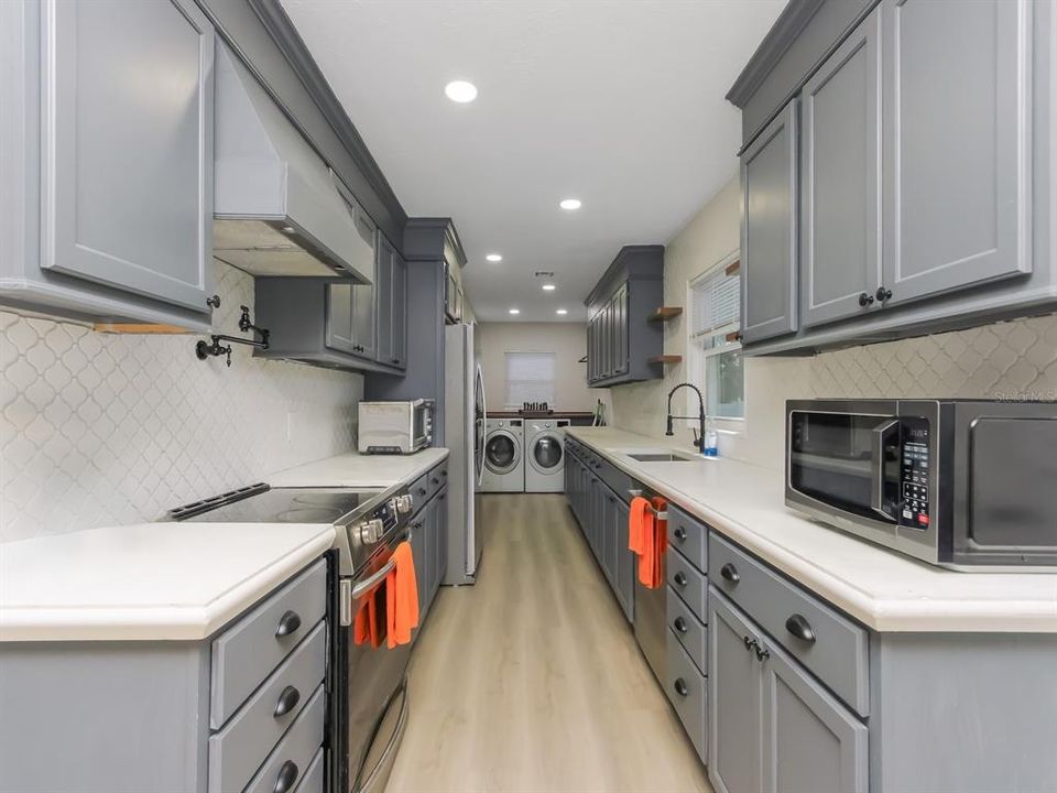 En Venta: $370,000 (3 camas, 2 baños, 1442 Pies cuadrados)