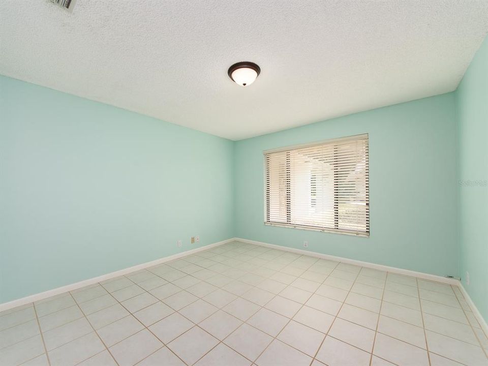 En Venta: $699,000 (3 camas, 2 baños, 1917 Pies cuadrados)