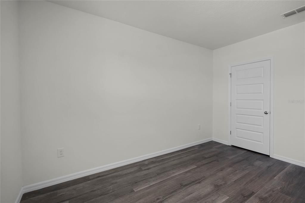 На продажу: $350,990 (4 спален, 2 ванн, 2308 Квадратных фут)