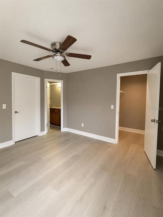 В аренду: $1,700 (2 спален, 2 ванн, 988 Квадратных фут)