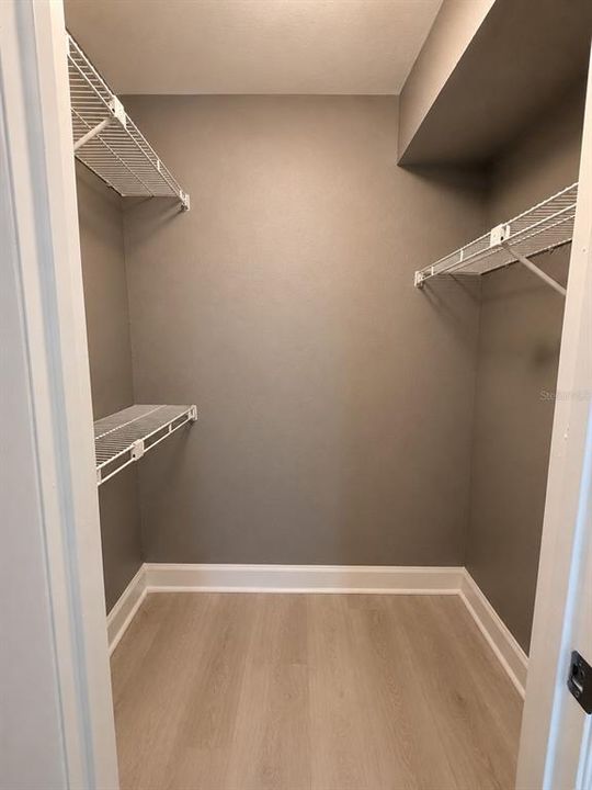 В аренду: $1,700 (2 спален, 2 ванн, 988 Квадратных фут)