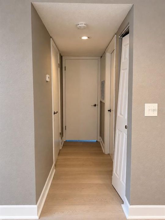 В аренду: $1,700 (2 спален, 2 ванн, 988 Квадратных фут)