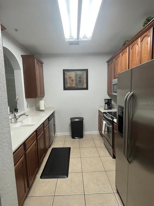 В аренду: $2,300 (3 спален, 2 ванн, 1247 Квадратных фут)