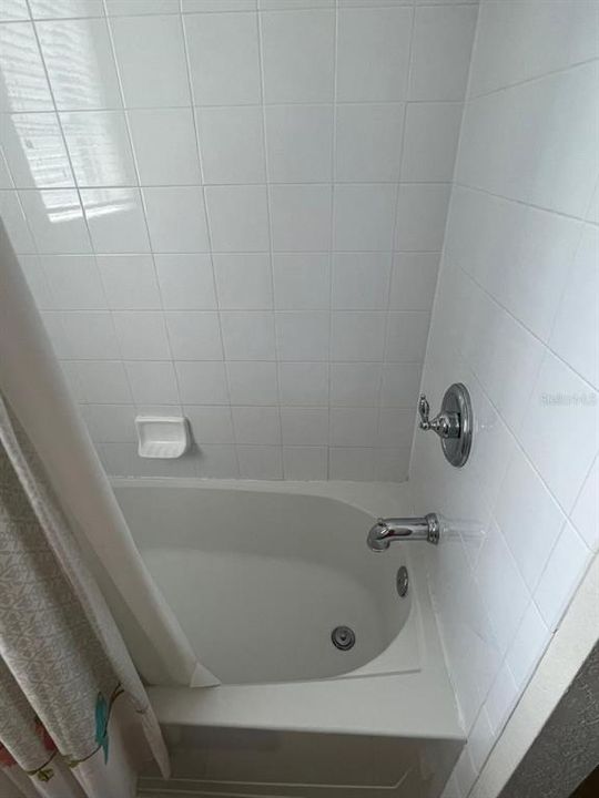 В аренду: $2,300 (3 спален, 2 ванн, 1247 Квадратных фут)