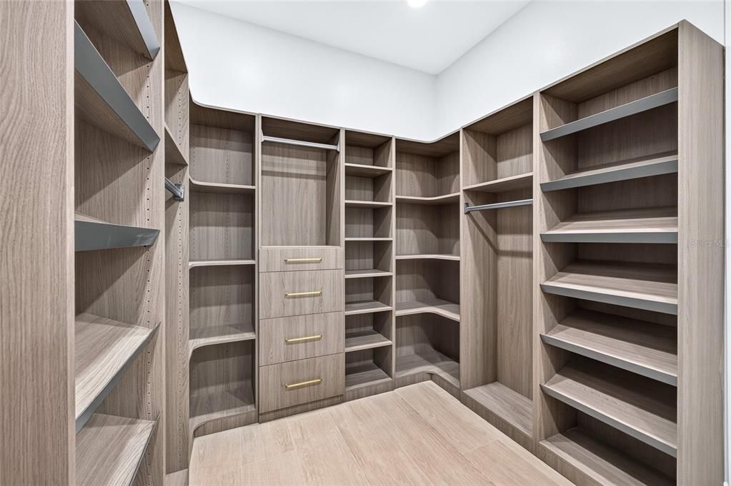 На продажу: $1,125,000 (4 спален, 3 ванн, 3351 Квадратных фут)