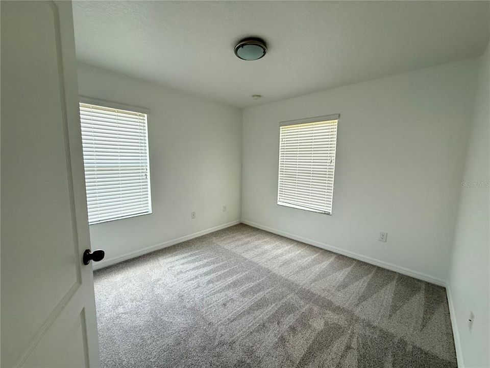 В аренду: $2,300 (3 спален, 2 ванн, 1593 Квадратных фут)
