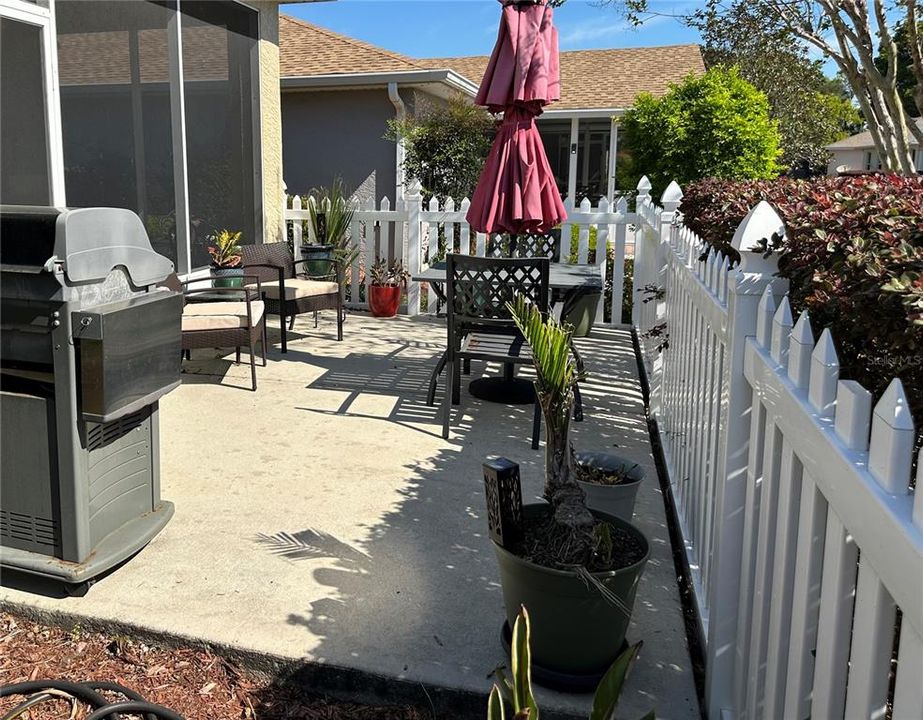 For Sale: $272,500 (2 beds, 2 baths, 1766 Square Feet)