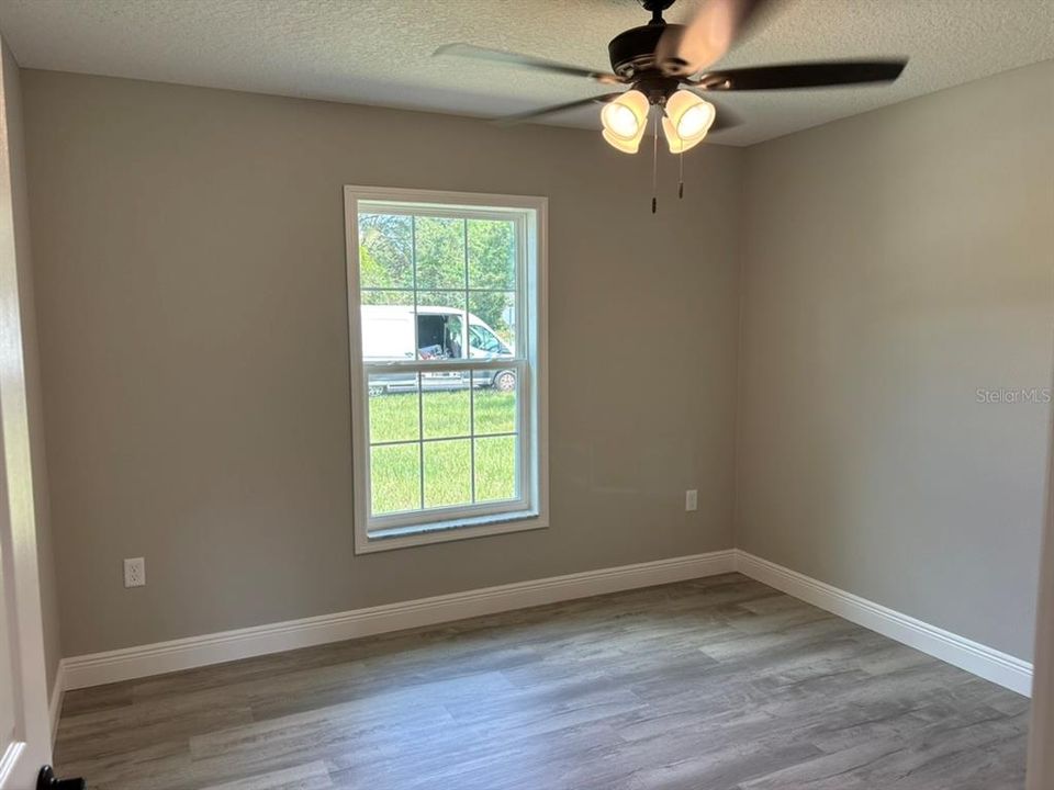 En Venta: $239,900 (3 camas, 2 baños, 1405 Pies cuadrados)