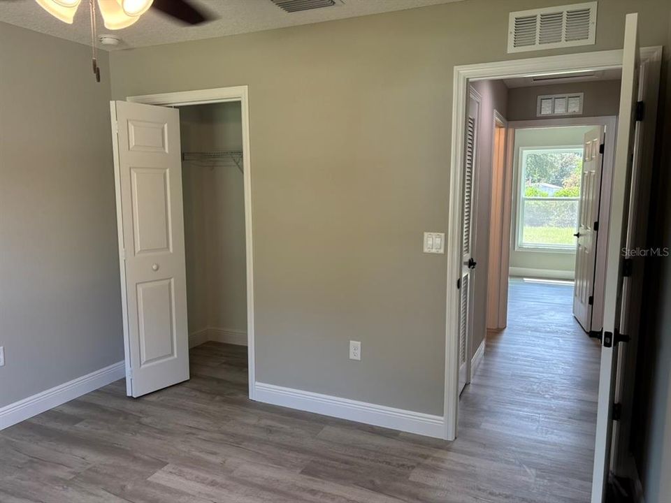 En Venta: $239,900 (3 camas, 2 baños, 1405 Pies cuadrados)
