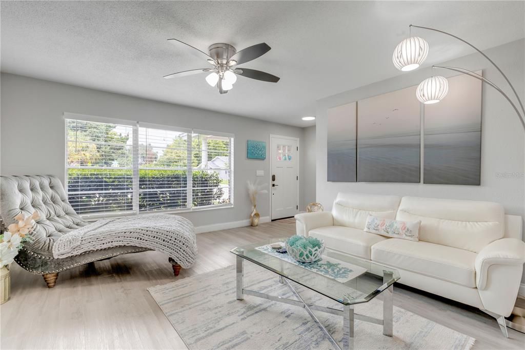 For Sale: $415,000 (3 beds, 2 baths, 1608 Square Feet)