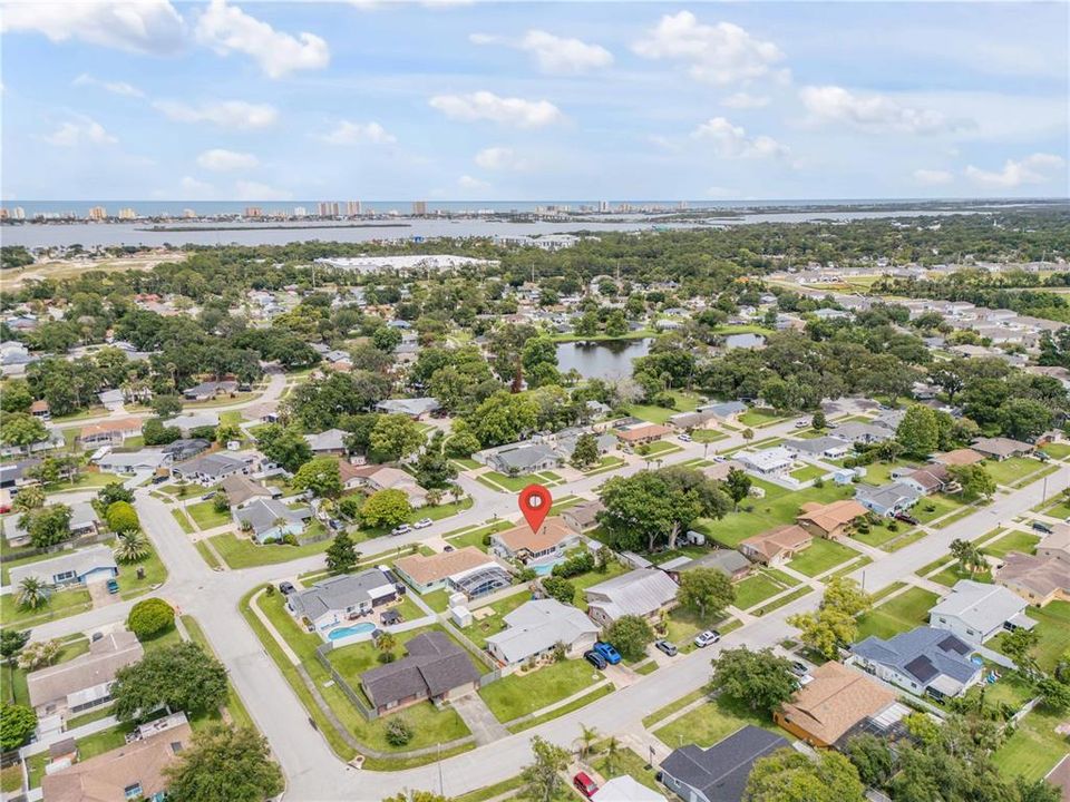 For Sale: $415,000 (3 beds, 2 baths, 1608 Square Feet)