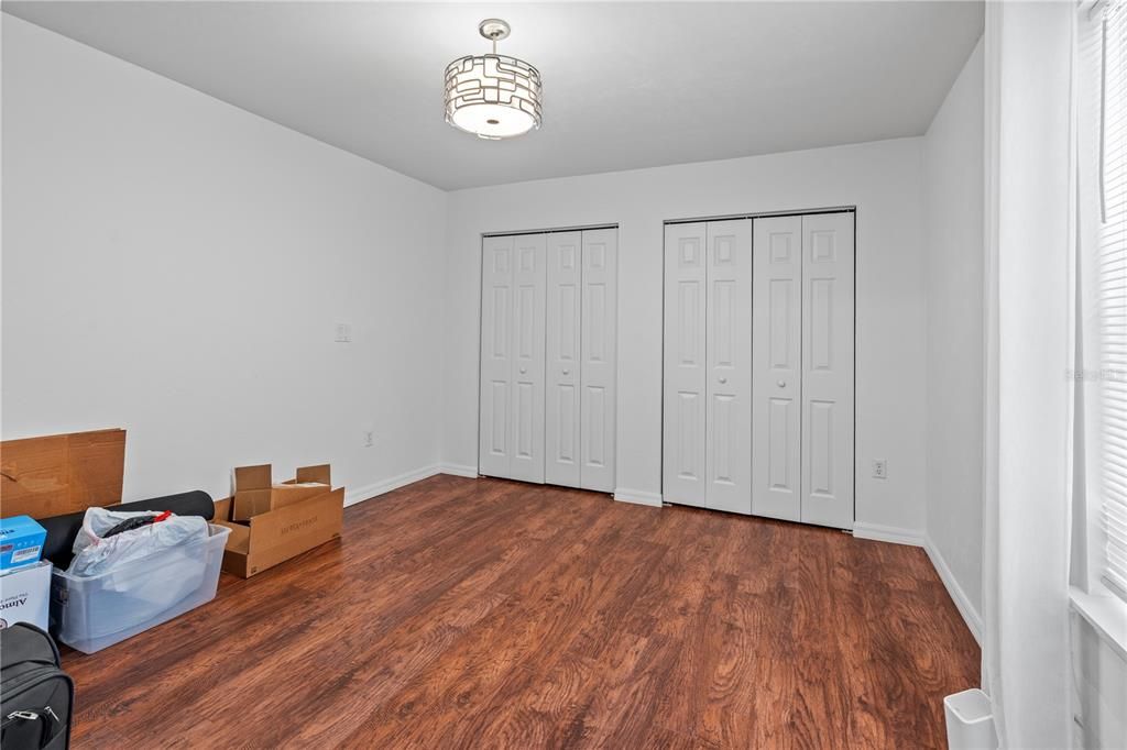 En Venta: $229,900 (2 camas, 2 baños, 1307 Pies cuadrados)