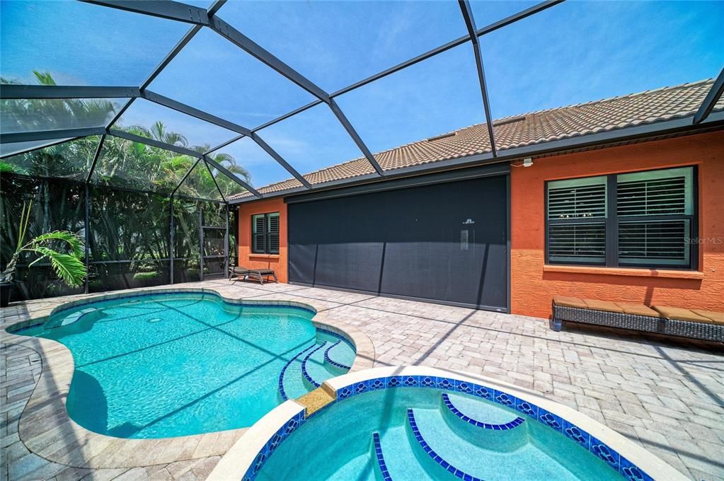 For Sale: $1,220,000 (3 beds, 2 baths, 2411 Square Feet)