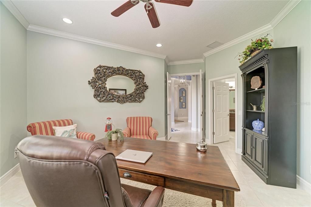 For Sale: $1,220,000 (3 beds, 2 baths, 2411 Square Feet)