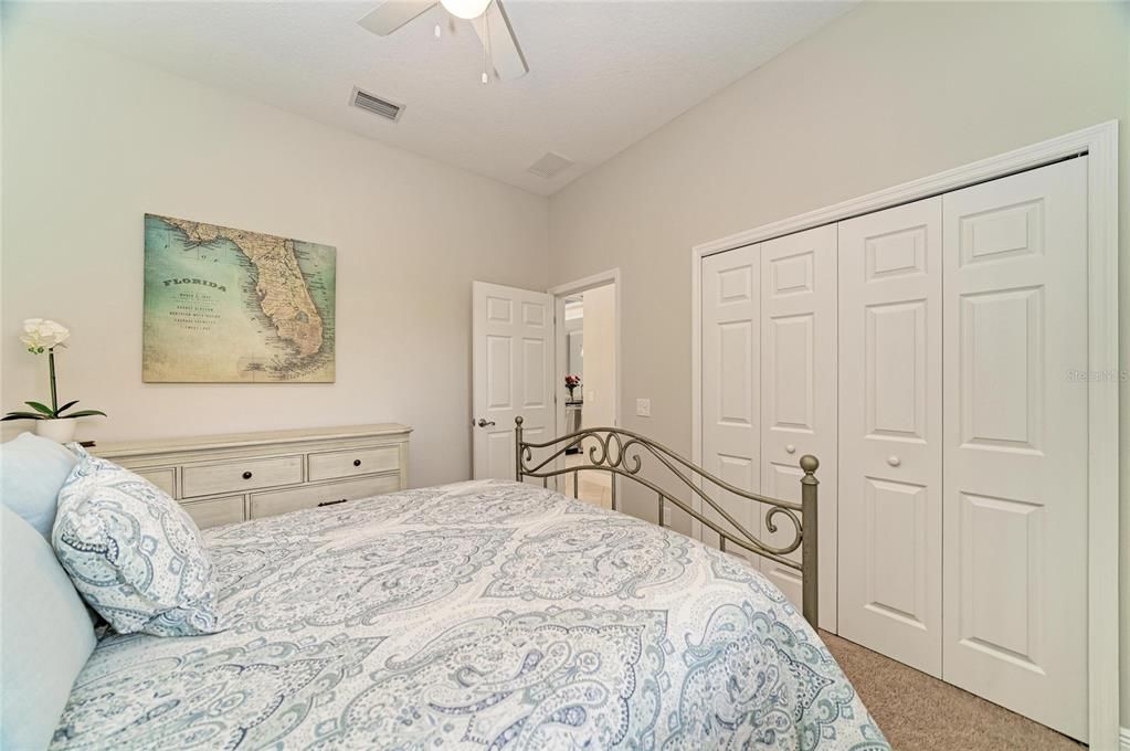 For Sale: $1,220,000 (3 beds, 2 baths, 2411 Square Feet)