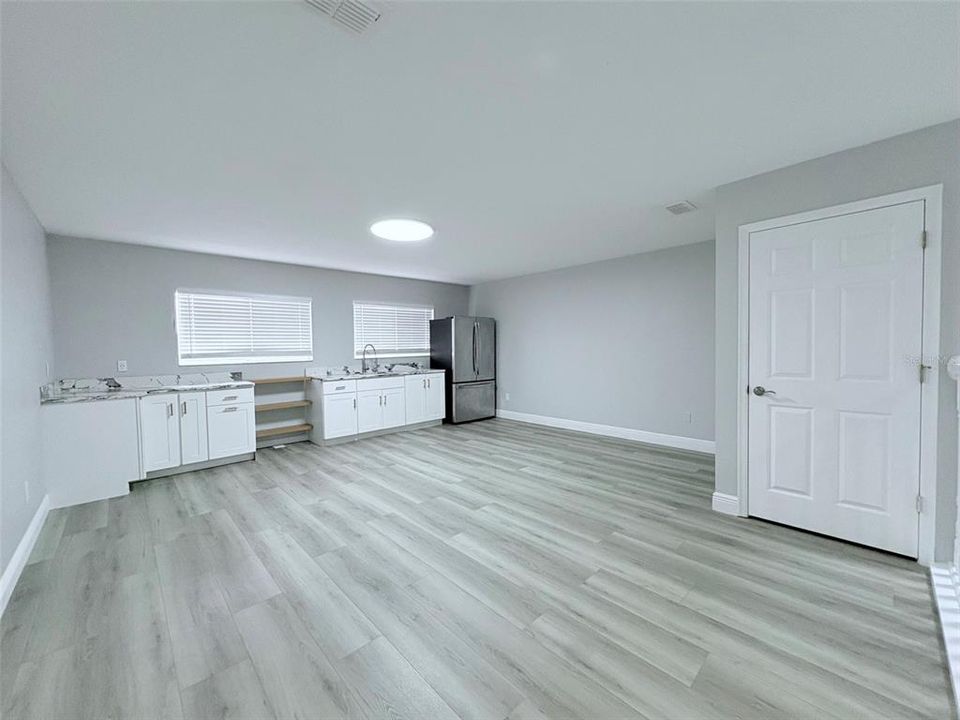На продажу: $795,000 (5 спален, 3 ванн, 3197 Квадратных фут)