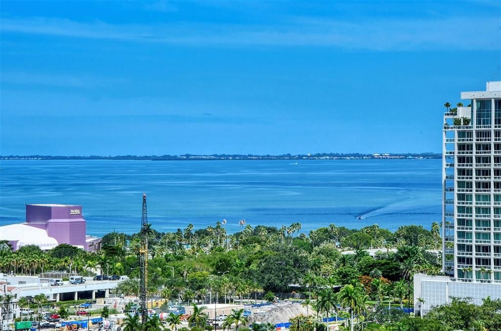 For Rent: $11,500 (2 beds, 2 baths, 1725 Square Feet)