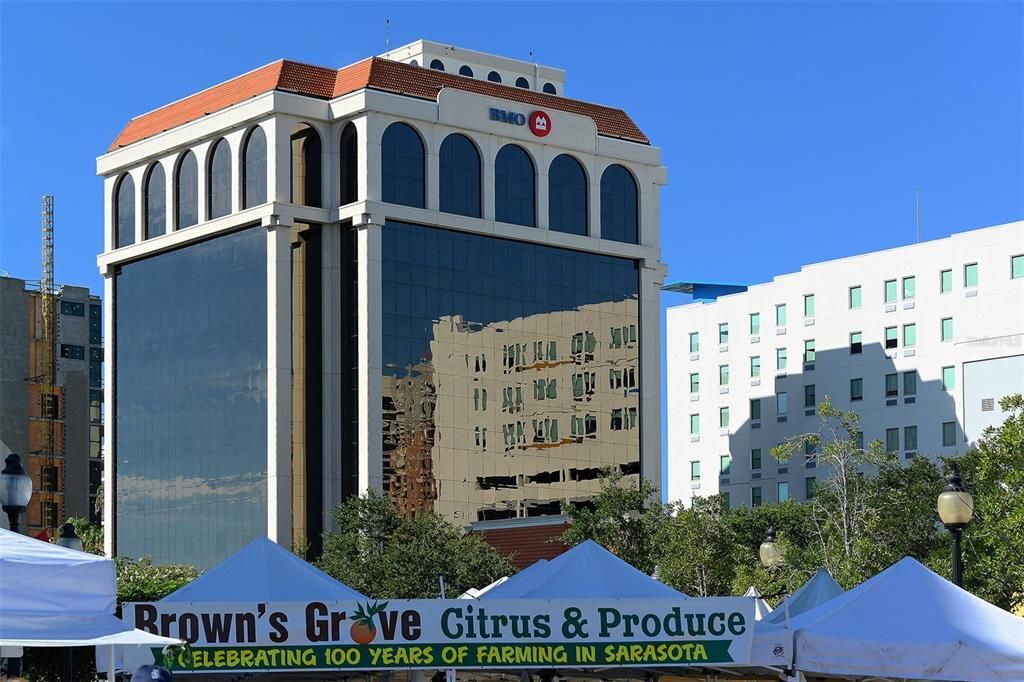 For Rent: $11,500 (2 beds, 2 baths, 1725 Square Feet)