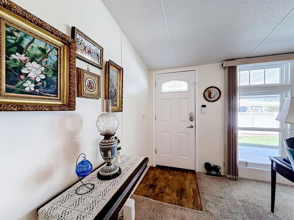 En Venta: $179,900 (3 camas, 2 baños, 1100 Pies cuadrados)