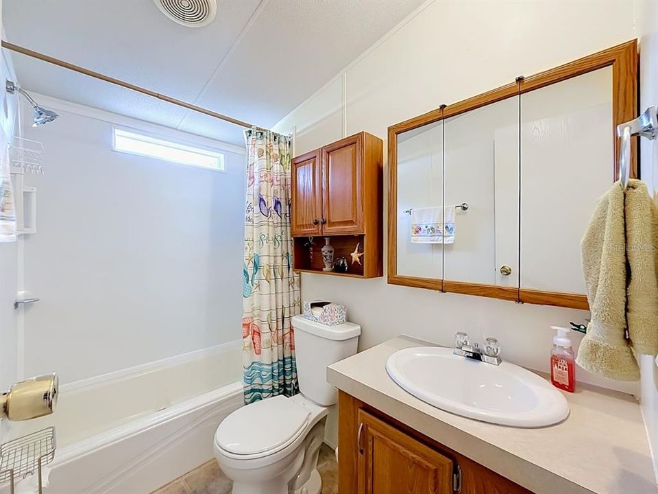 En Venta: $179,900 (3 camas, 2 baños, 1100 Pies cuadrados)